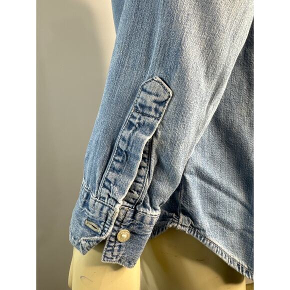 Vintage Y2K Gap Denim button down blue shirt ladies size large - Picture 10 of 13